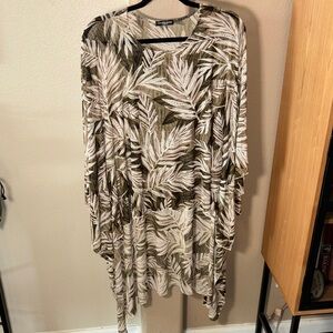 Cha Cha Vente tunic top coverup tropical Medium